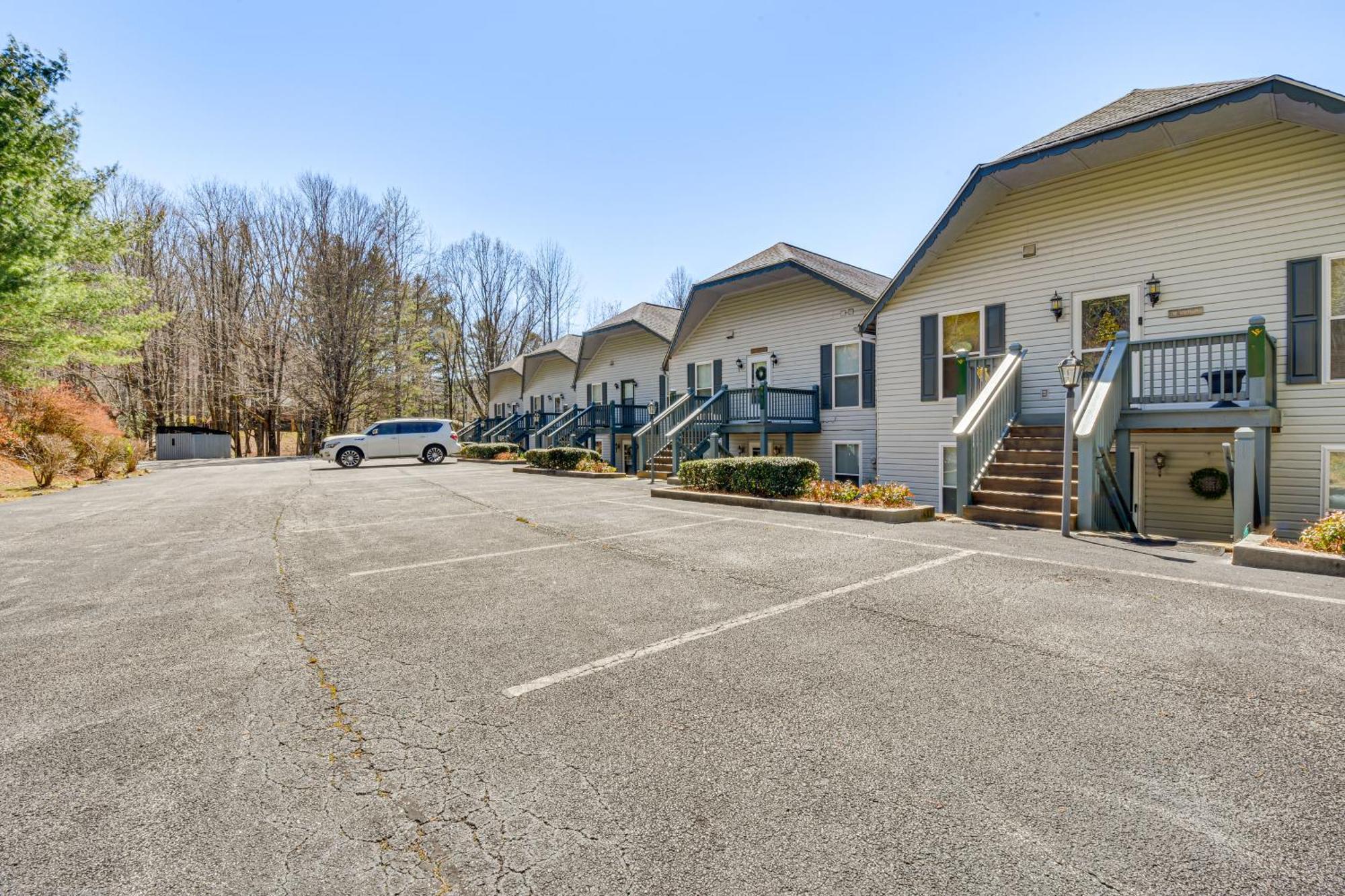 Newly Renovated Sky Valley Condo With Mountain Views Bagian luar foto